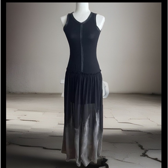 Beautiful designer black maxi dress Isabel de Pedro size 2 fits S/M VGEC - Picture 2 of 16